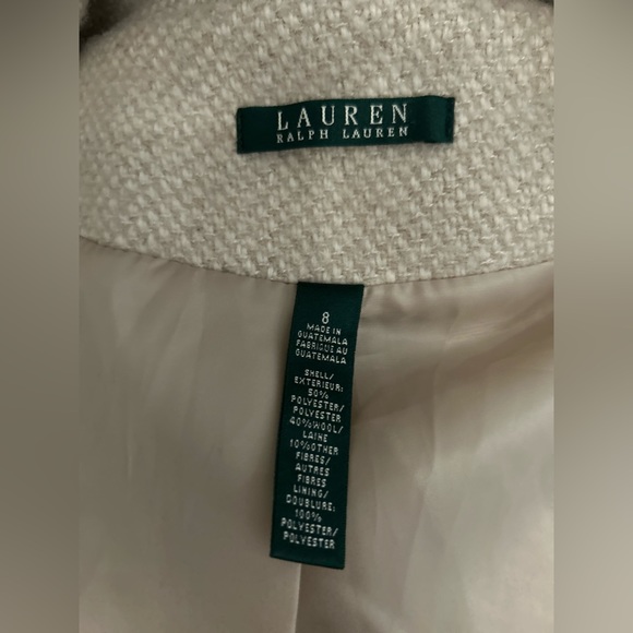 Lauren Ralph Lauren Fawn buckle front wool blend hooded wrap coat. Size 8 - Picture 9 of 16
